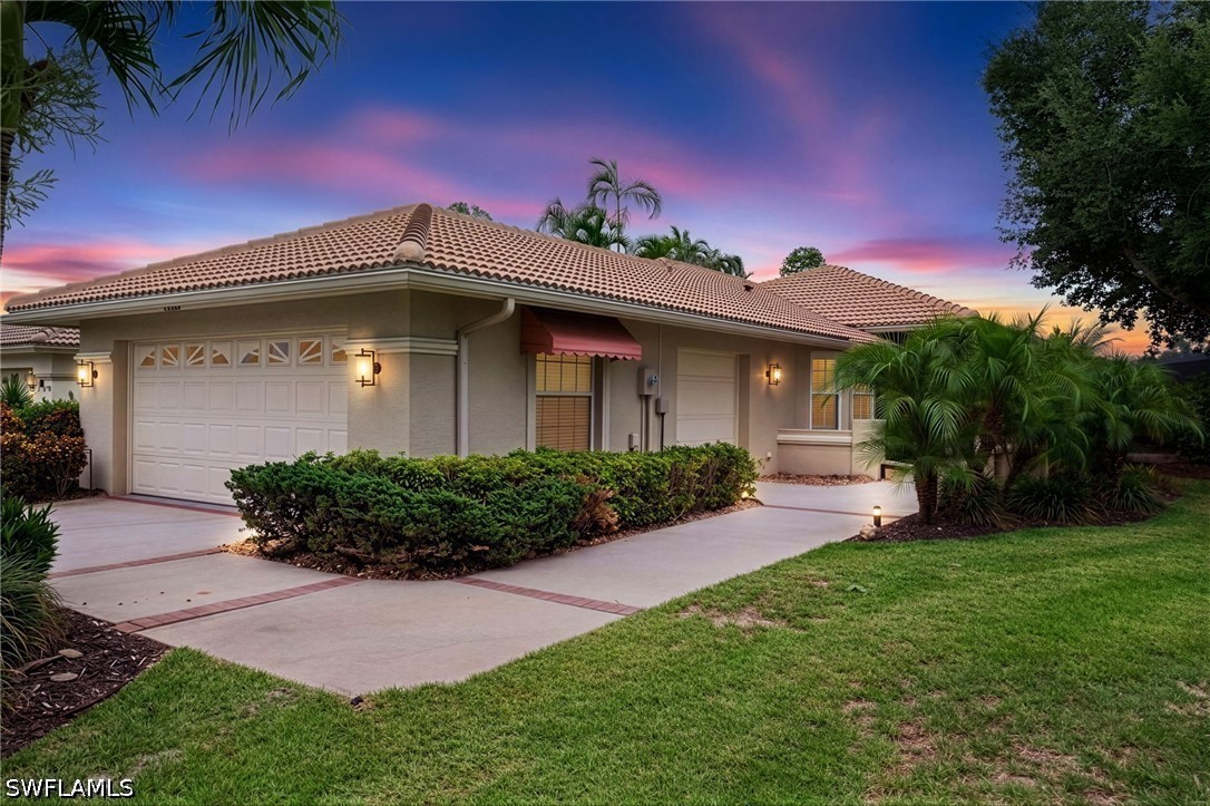 2 bed home in Naples