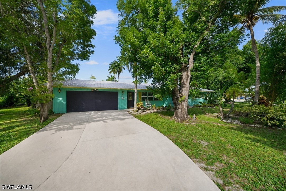 3 bed home in Fort Myers