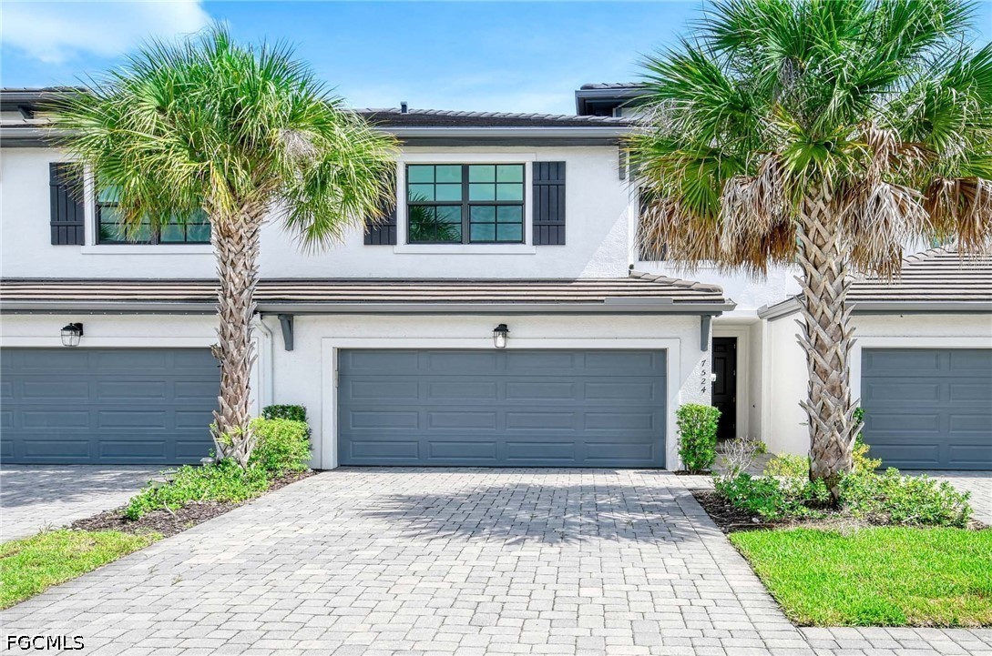 3 bed home in Naples