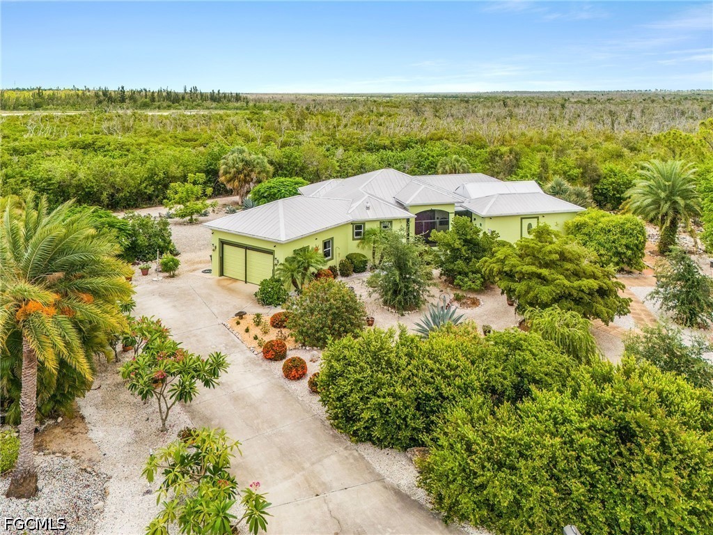 3 bed home in St James City