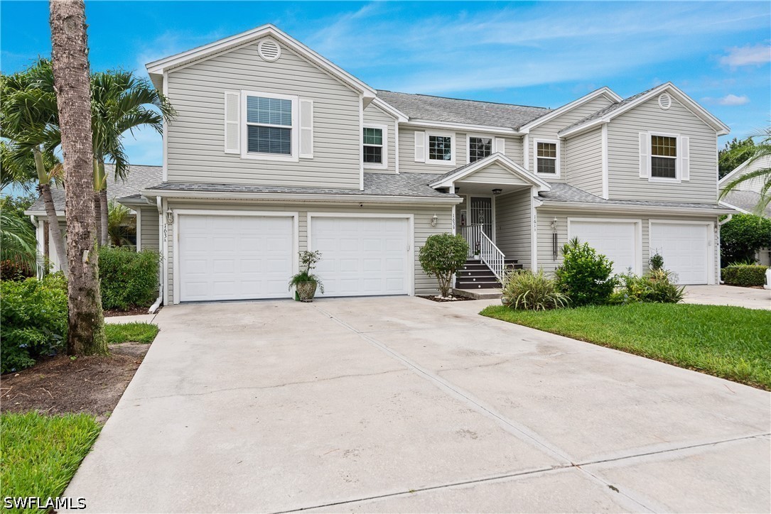 2 bed home in Naples