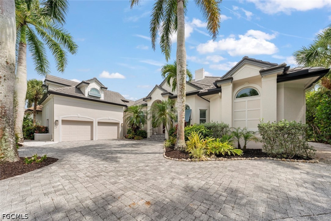 4 bed home in Sanibel