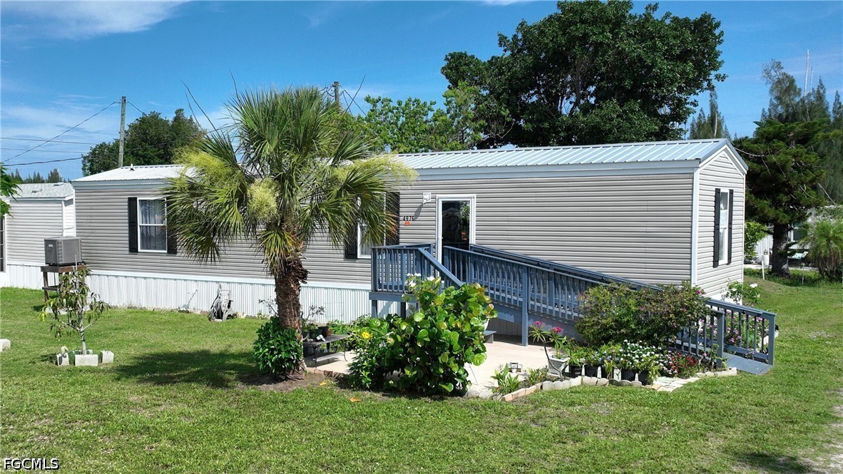 2 bed home in St James City