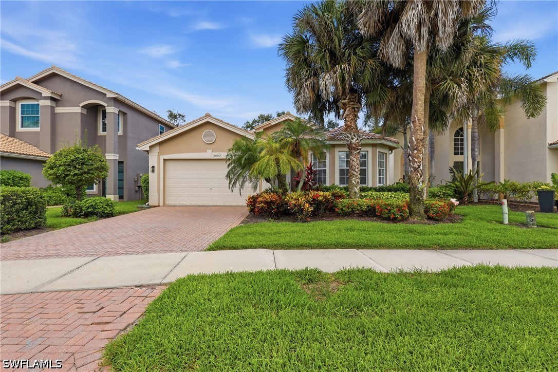 3 bed home in Naples