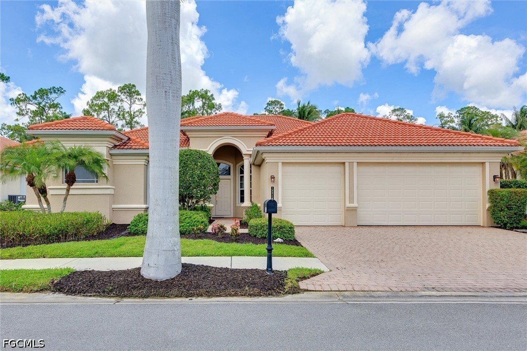 4 bed home in Fort Myers