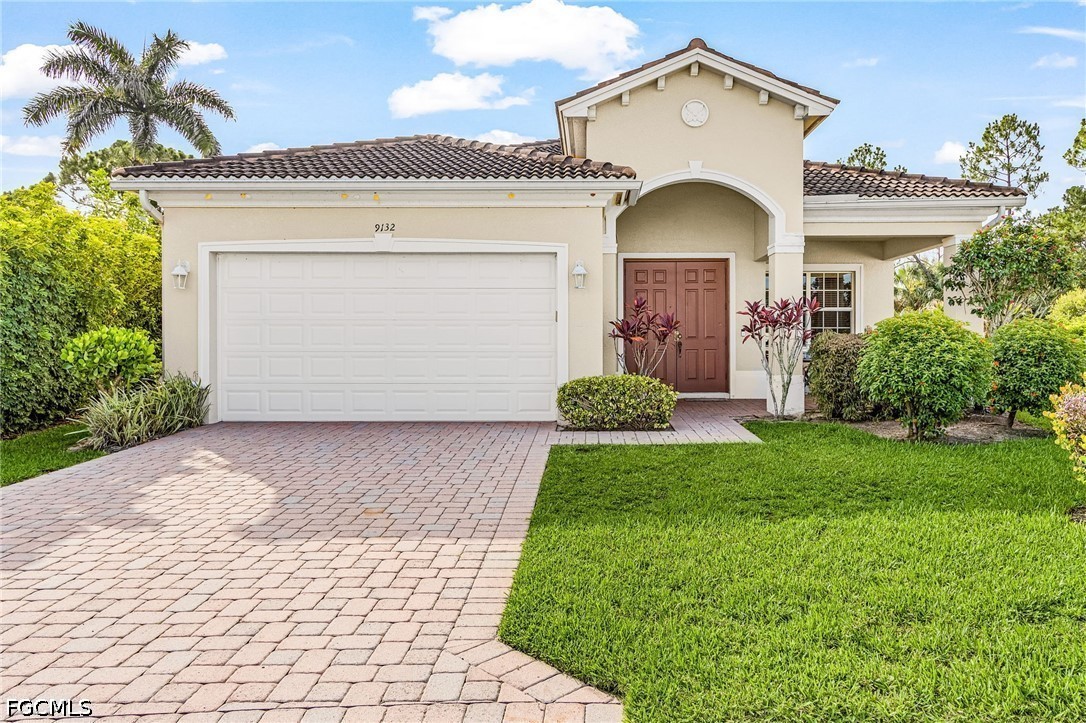 3 bed home in Lehigh Acres