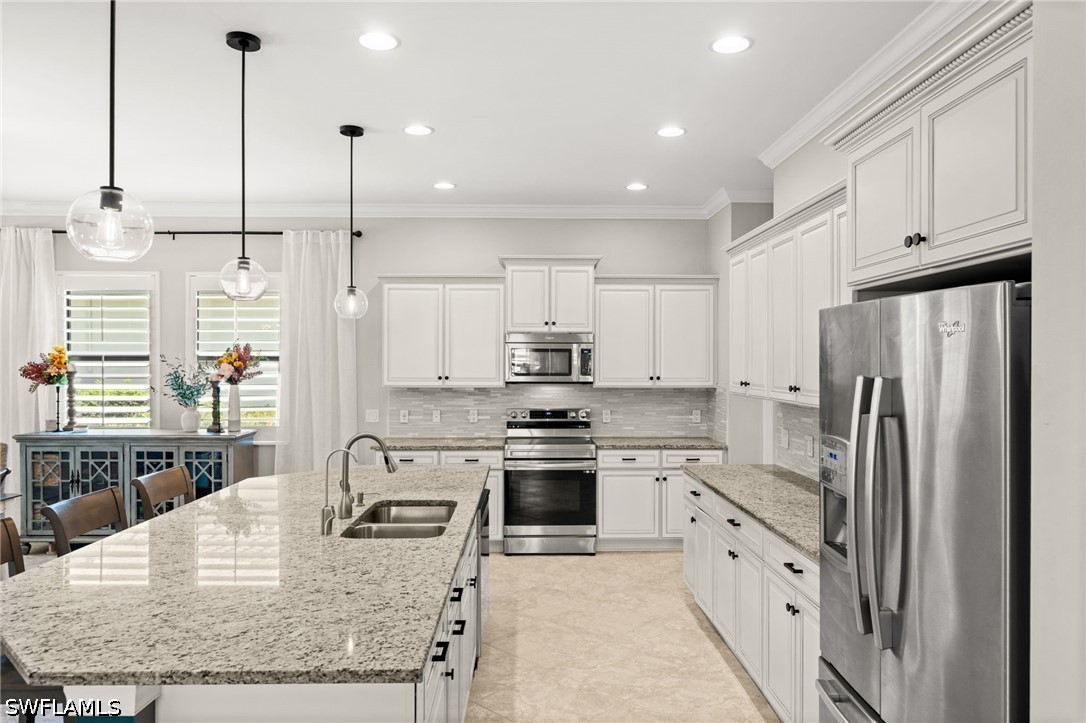 4 bed home in Naples