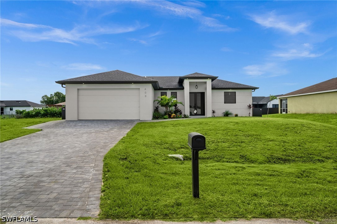3 bed home in Cape Coral