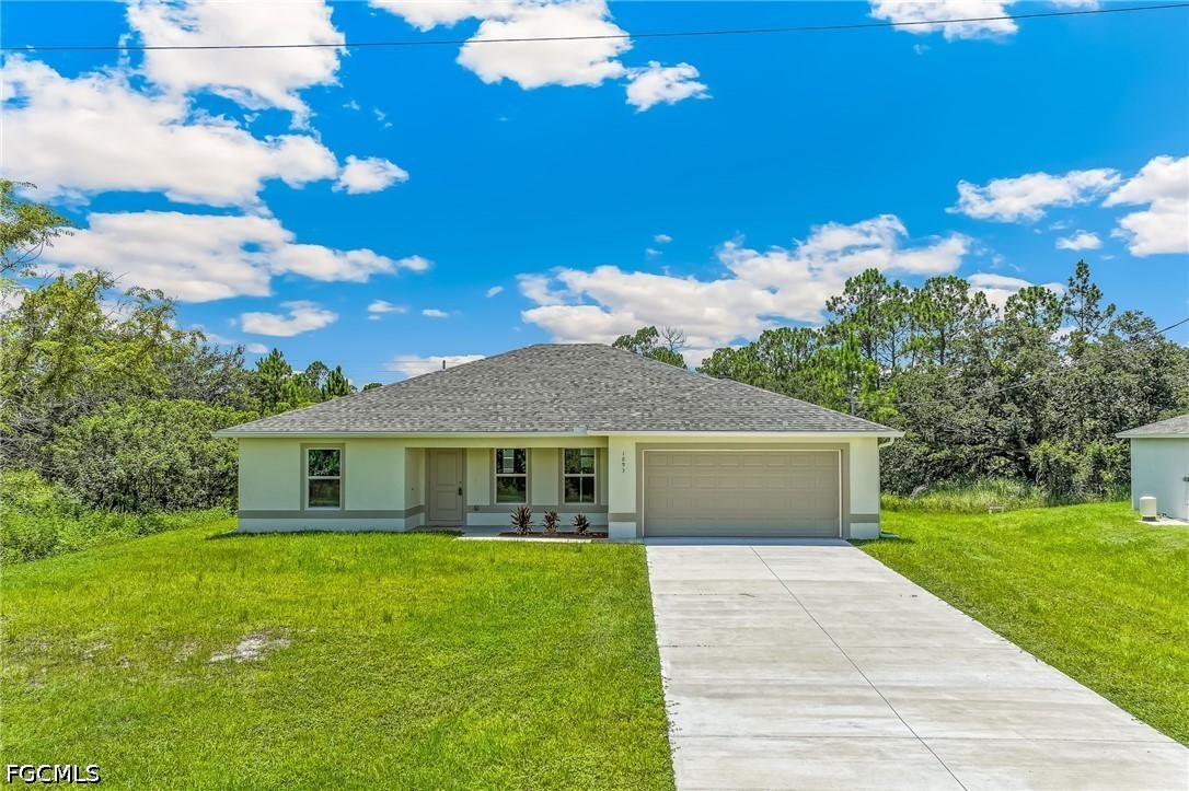 3 bed home in Lehigh Acres