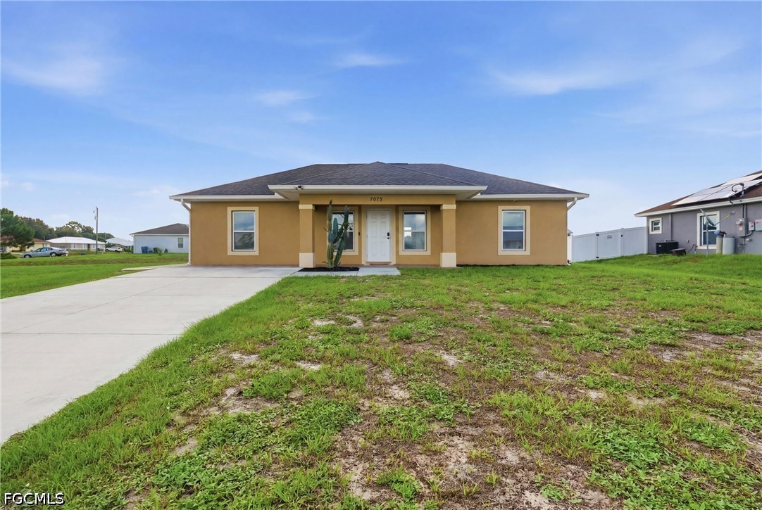 3 bed home in Labelle