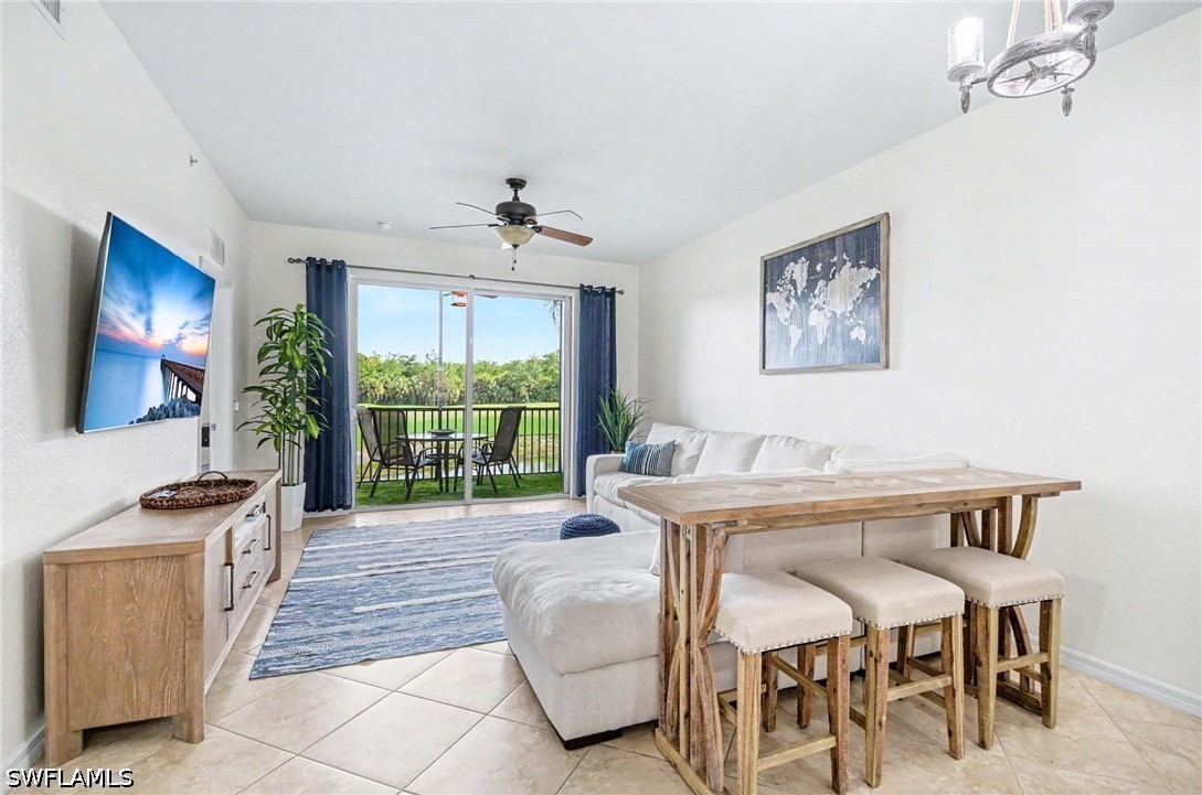 2 bed home in Naples