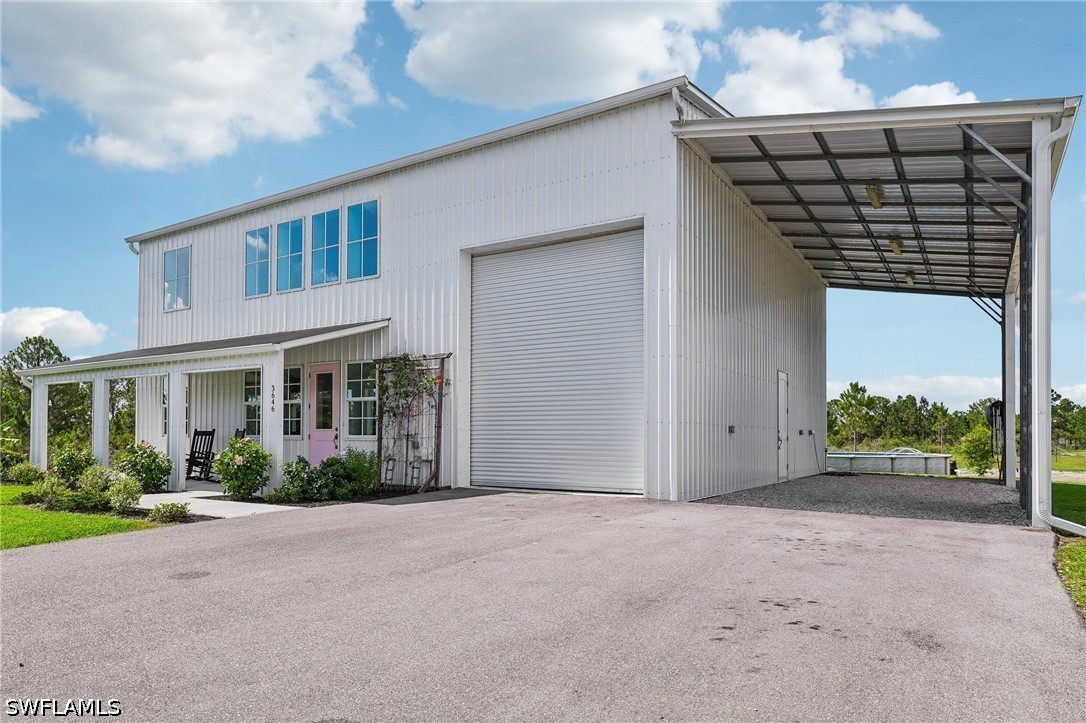 3 bed home in Naples