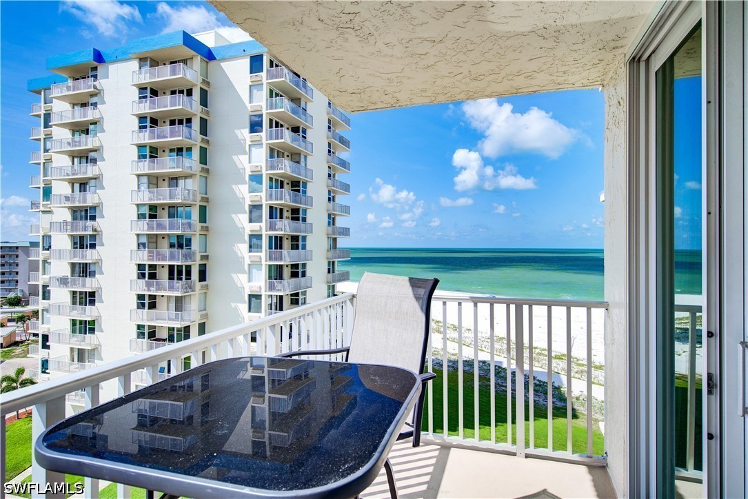 1 bed home in Fort Myers Beach