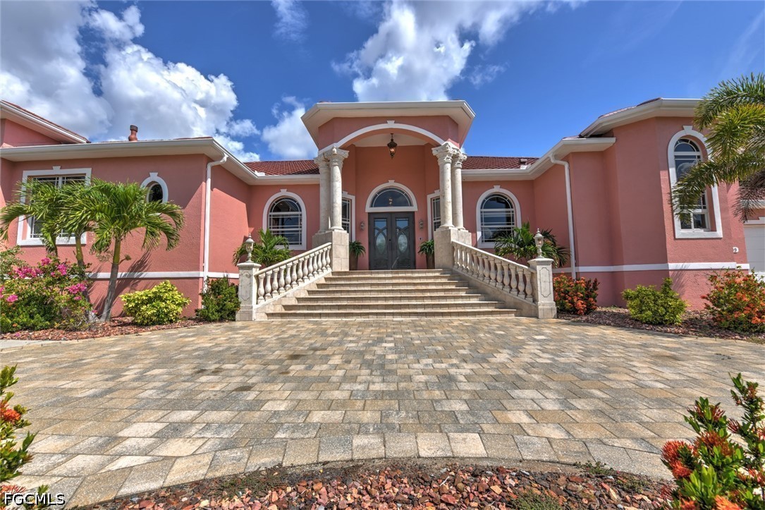 3 bed home in Port Charlotte