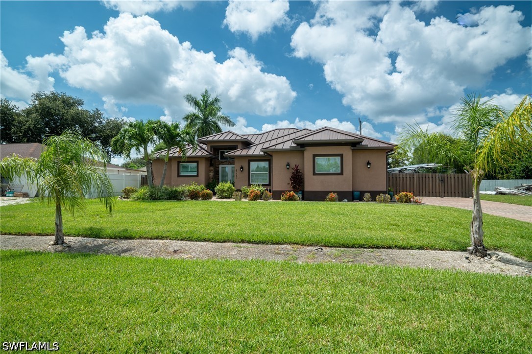 3 bed home in Naples