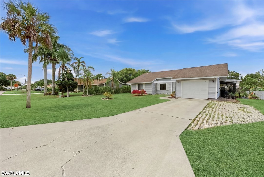 3 bed home in Bonita Springs