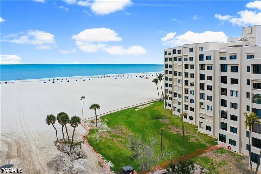 2 bed home in Fort Myers Beach