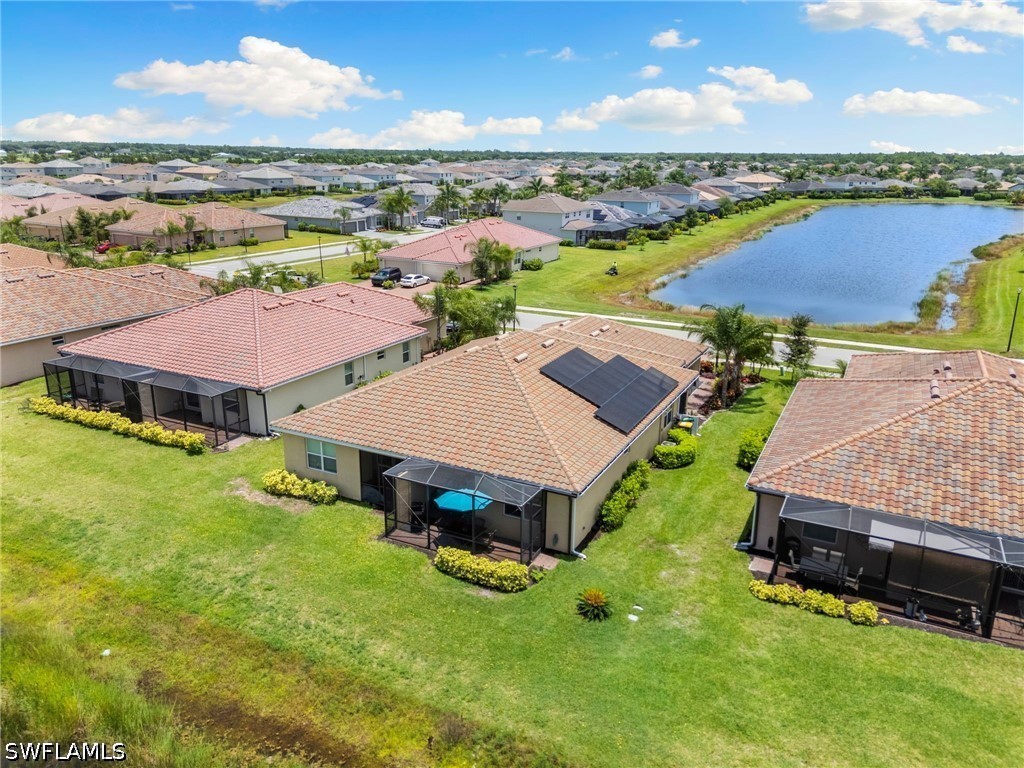2 bed home in Naples