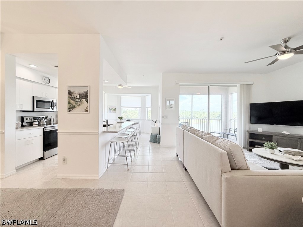 2 bed home in Naples