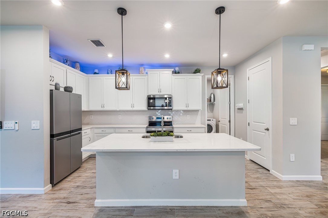 2 bed home in Fort Myers