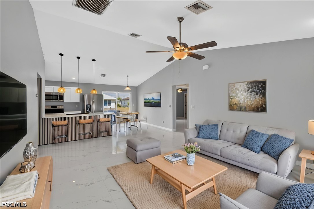3 bed home in Cape Coral