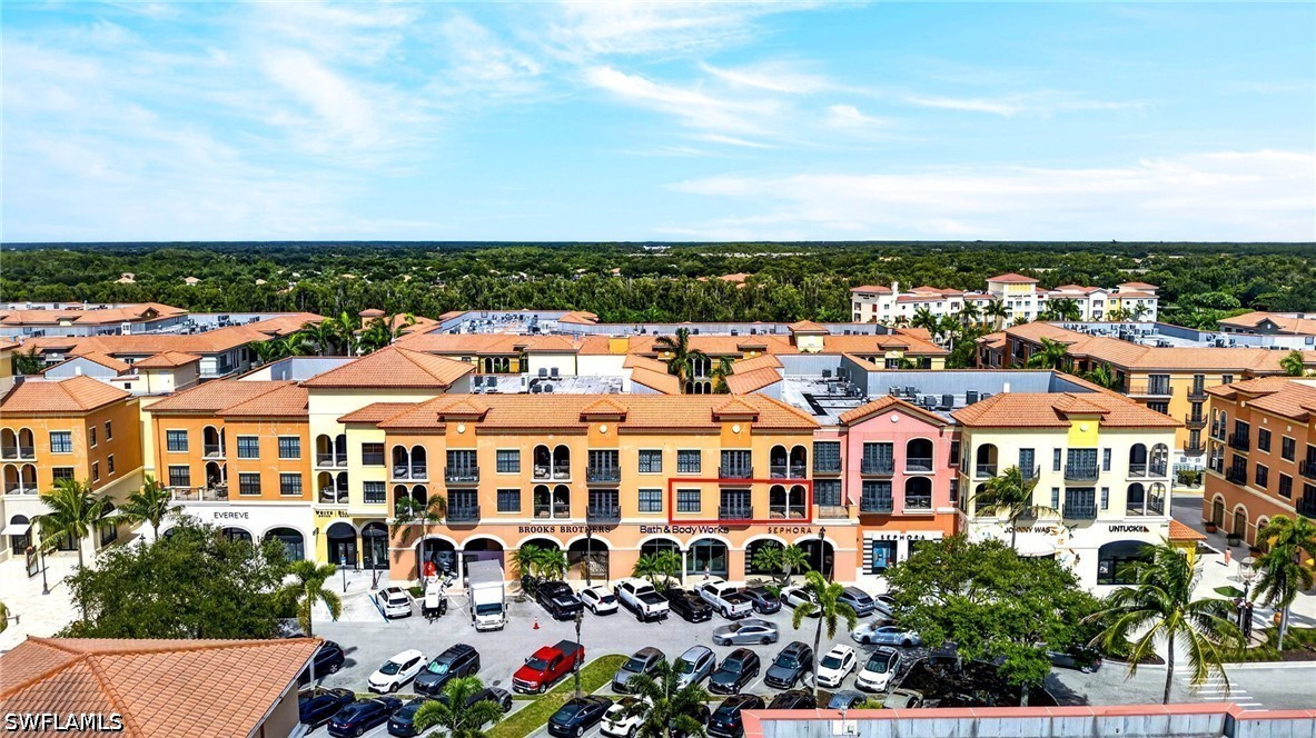 2 bed home in Estero