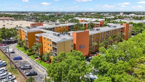 2 bed home in Fort Myers