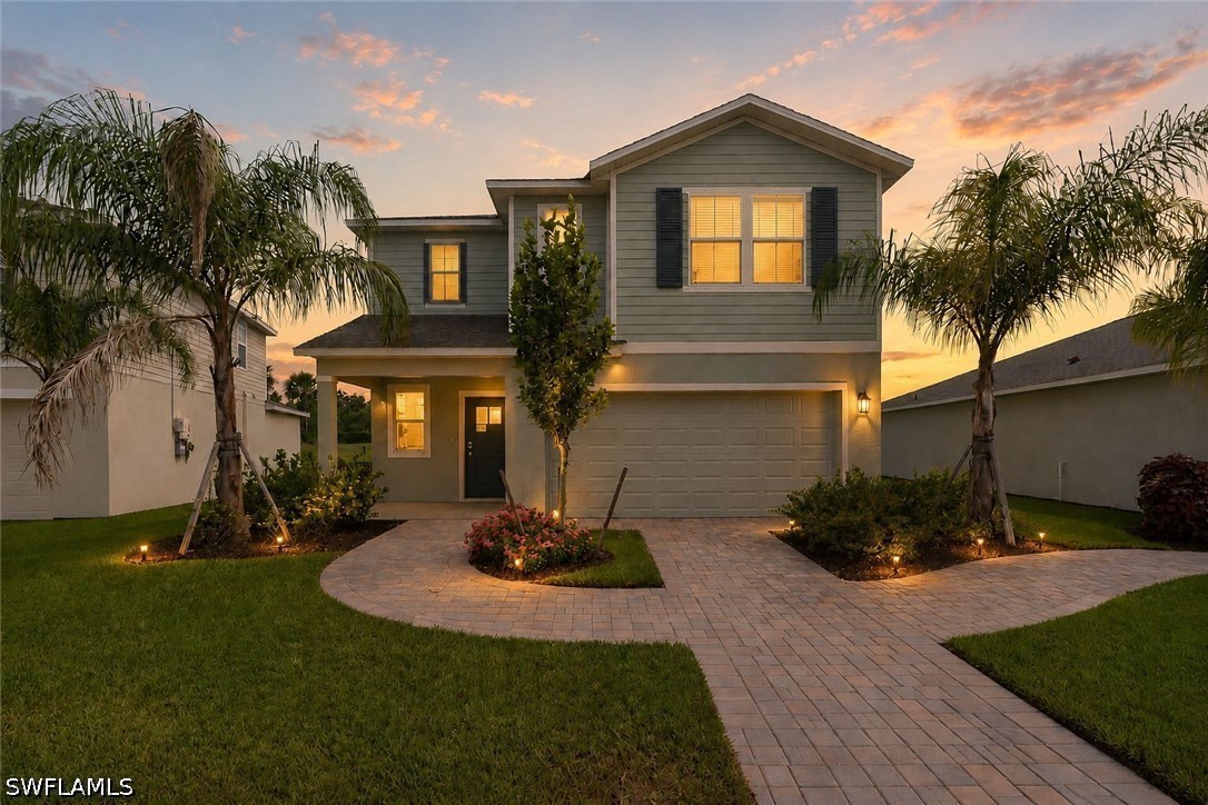 6 bed home in Lehigh Acres