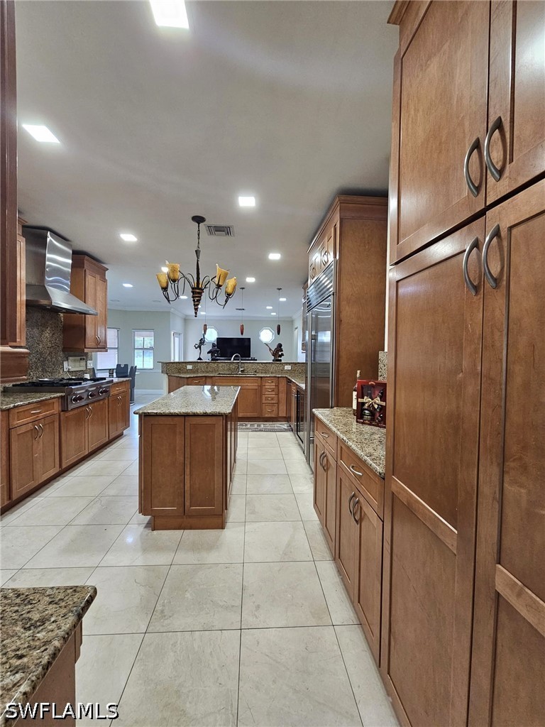 4 bed home in Naples