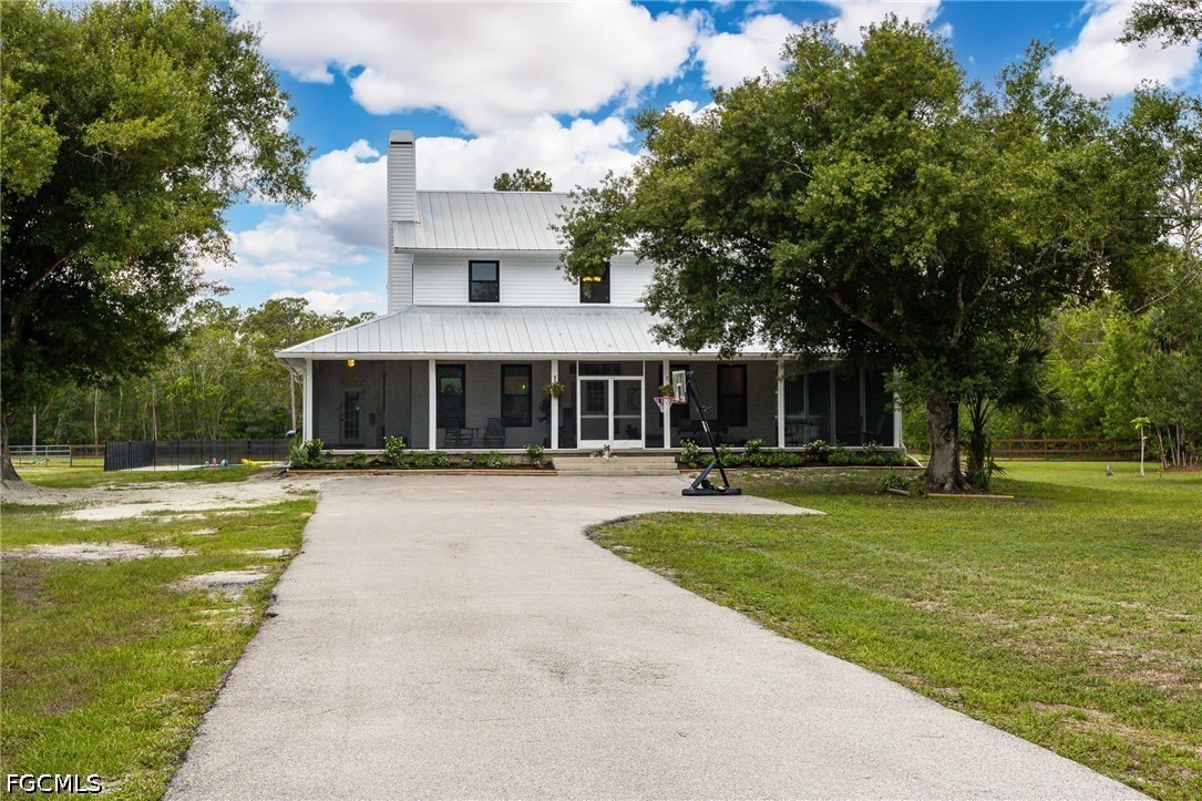 4 bed home in North Fort Myers