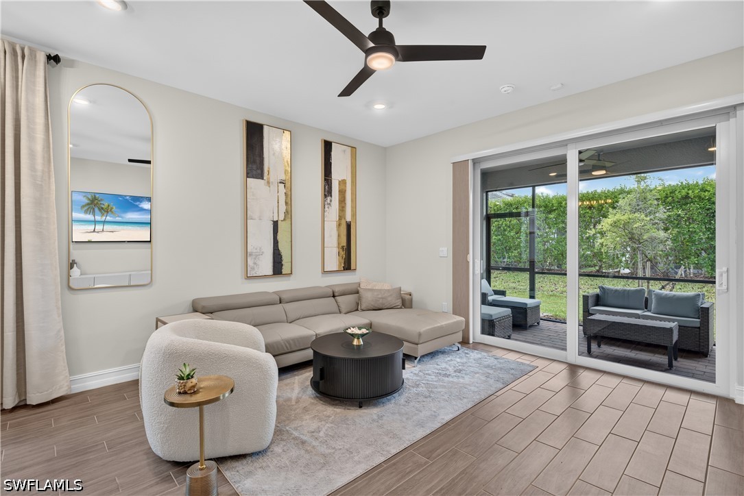 2 bed home in Naples