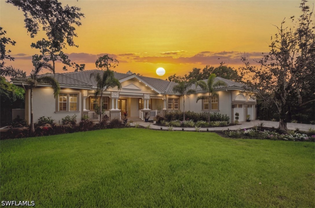 4 bed home in Bonita Springs