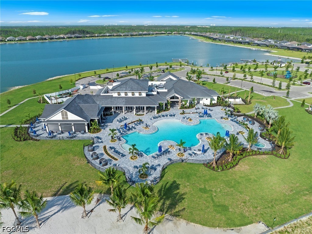 3 bed home in Fort Myers
