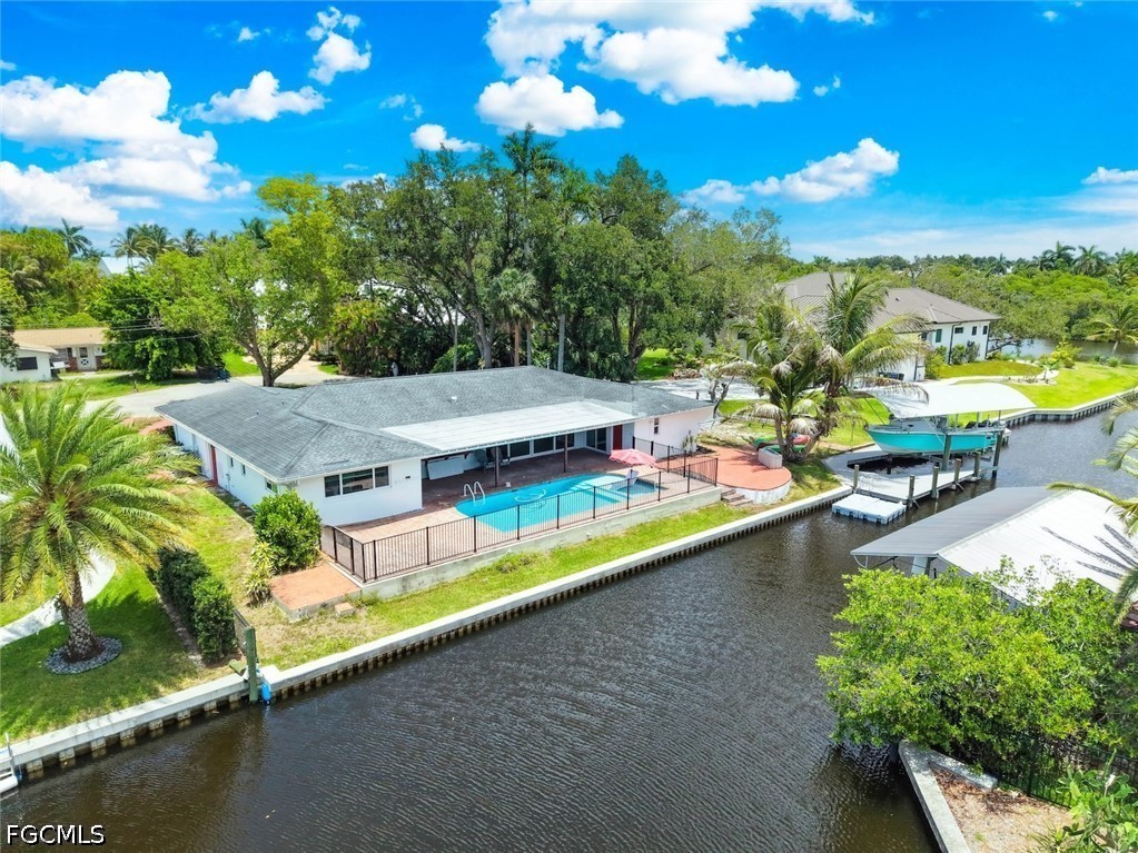 5 bed home in Fort Myers