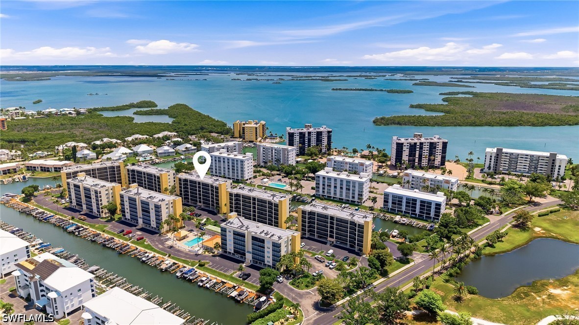 2 bed home in Fort Myers Beach