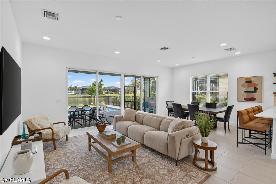 3 bed home in Naples
