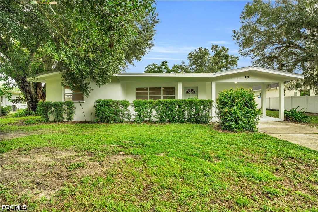 3 bed home in Labelle