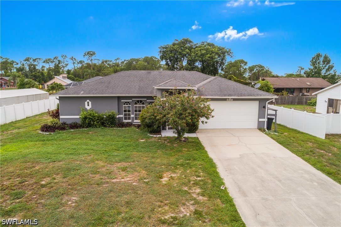 3 bed home in Fort Myers