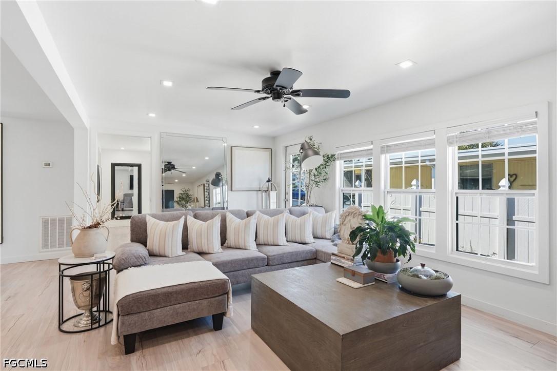 3 bed home in Bonita Springs