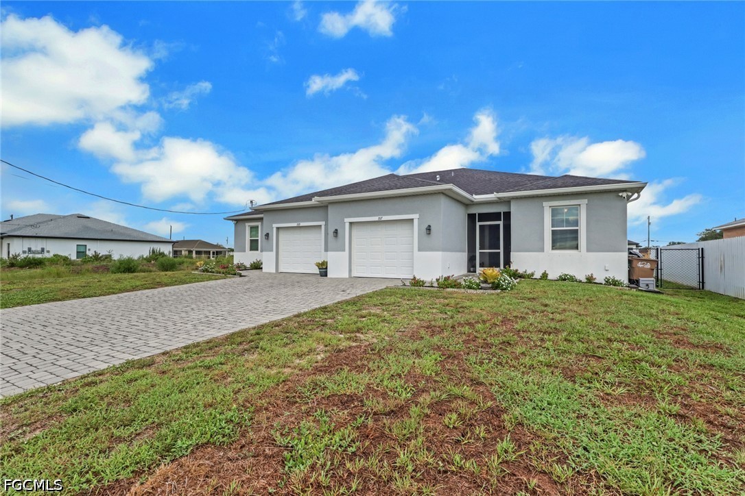 3 bed home in Cape Coral