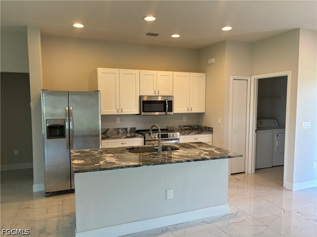 3 bed home in Cape Coral