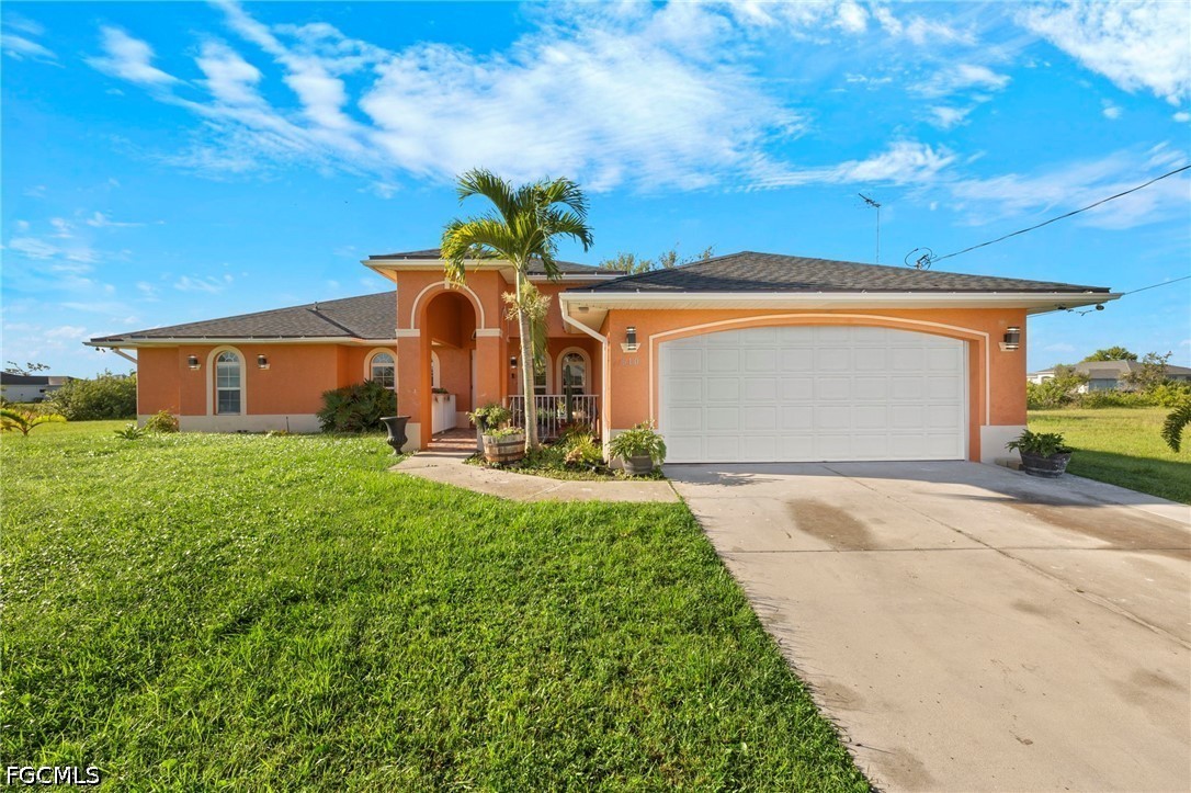 3 bed home in Cape Coral