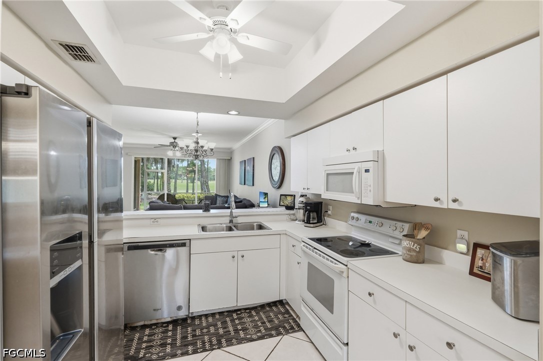 2 bed home in Naples