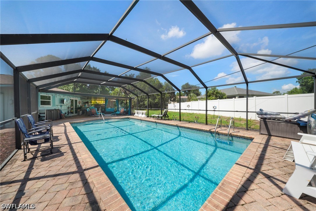 3 bed home in Port Charlotte