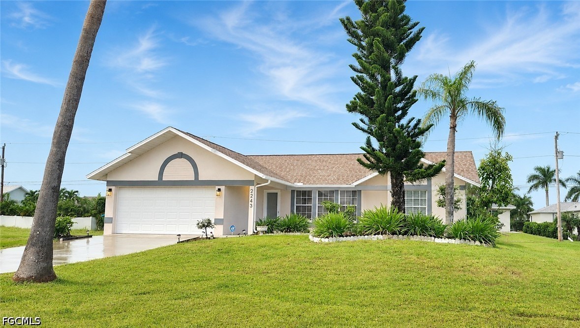 3 bed home in Cape Coral