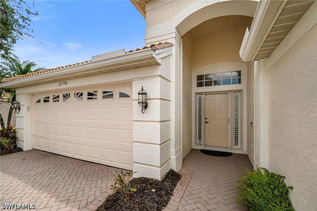 2 bed home in Estero