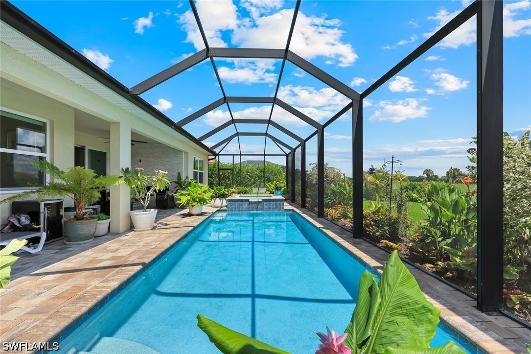4 bed home in Naples