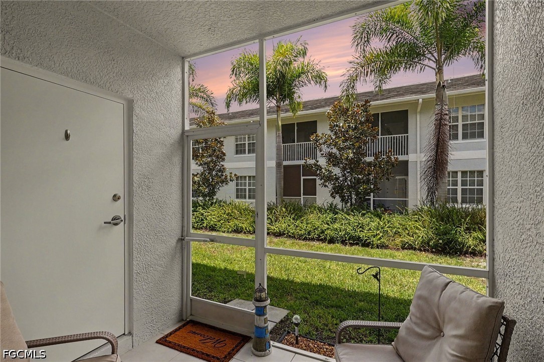 2 bed home in Fort Myers