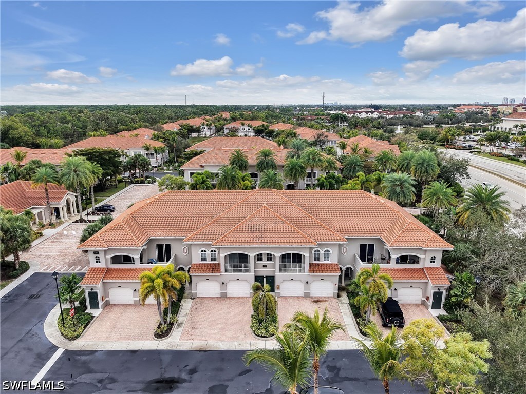 1 bed home in Estero