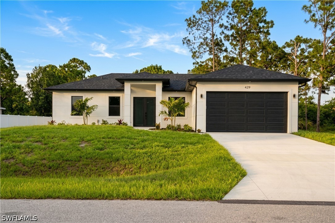 3 bed home in Lehigh Acres